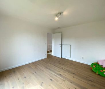 Recente woning met 3 slaapkamers, ruime oprit en tuin - Photo 6