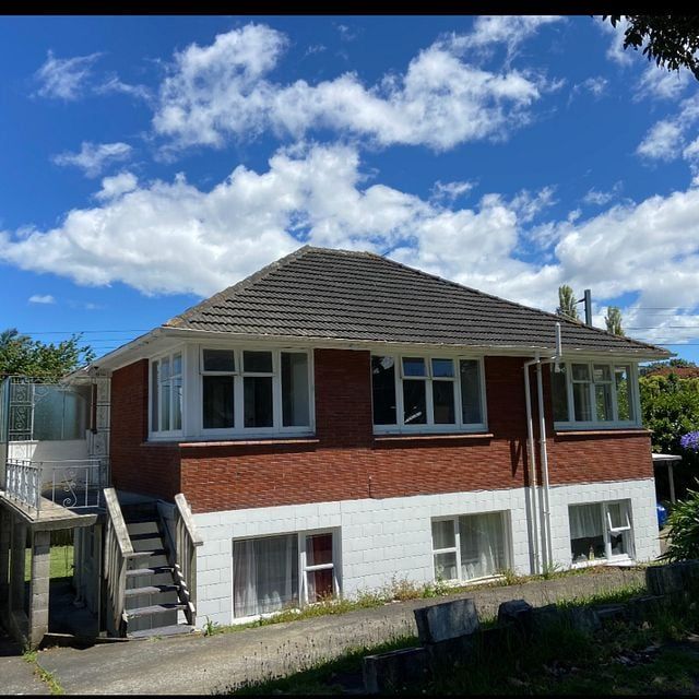 Three bedroom home, central Avondale - Photo 1