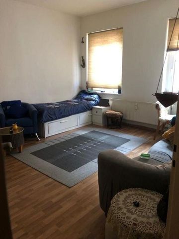 Teilweise möblierte 1 Zimmer Wohnung in Neukölln unter Mieter zu vermieten - Photo 4