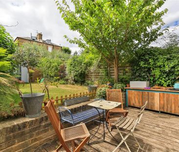 3 bedroom terraced house to rent - Photo 2