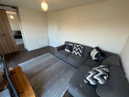 Cuddies Walk, Glasgow, G4 0FD - Photo 1