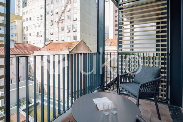 2 bedroom luxury Apartment for rent in Lisbon, Portugal - Photo 1