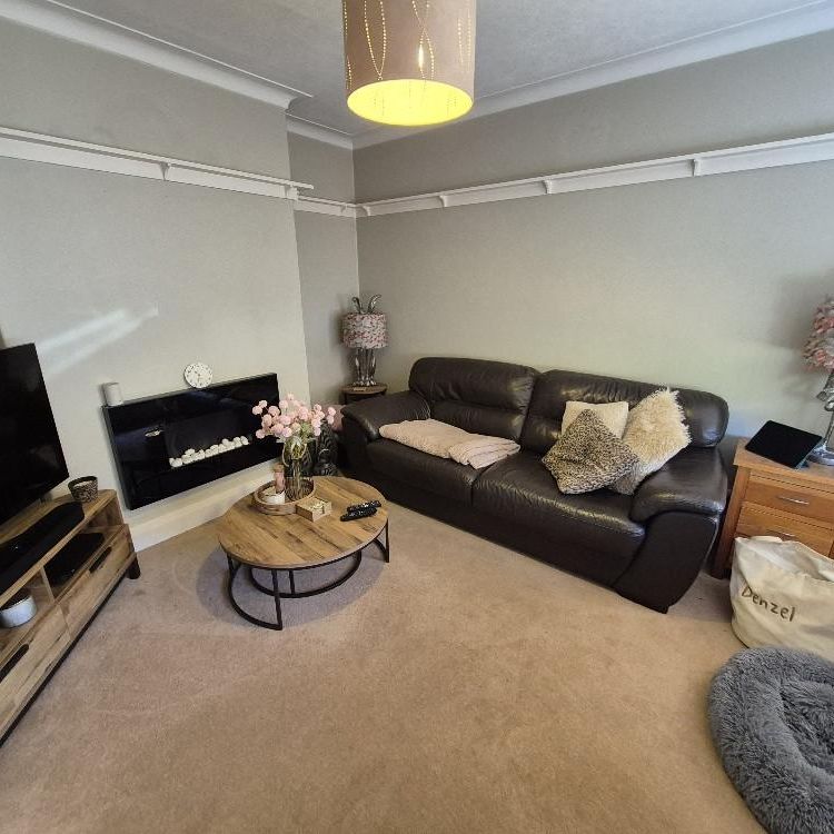 2 bedroom end of terrace house to rent - Photo 1