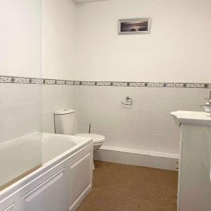 Caffrey Court, Barrow-in-furness, LA14 - Photo 2