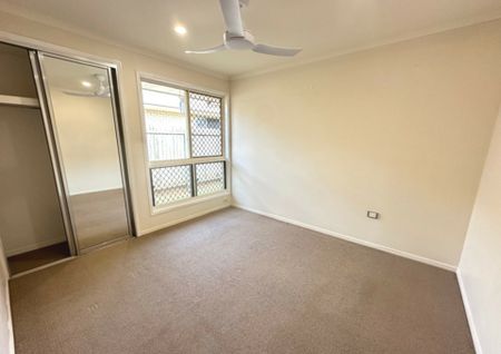 PRIVATE COASTAL 4 BEDROOM HOME - Photo 4