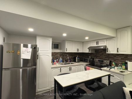 15 Castle Rock Court #Bsmt - Photo 4