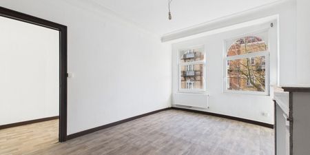 Appartement te huur in Schaarbeek voor € 970 met 1 slaapkamer - Photo 4
