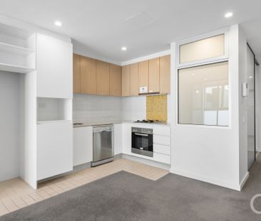 Open the Door to Your Private City Retreat - Photo 3