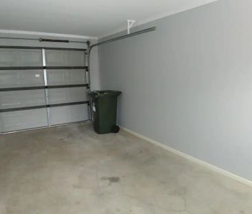 “IMMACULATE TOWNHOUSE IN PRIME LOCATION” - Photo 2