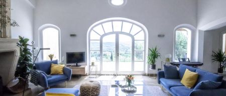 Maison • Le Tholonet - Photo 4