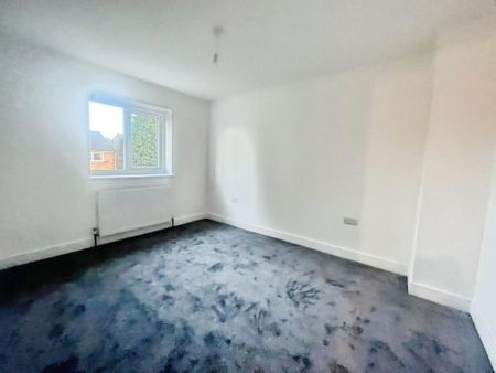 2 bedroom semi-detached house to rent - Photo 2