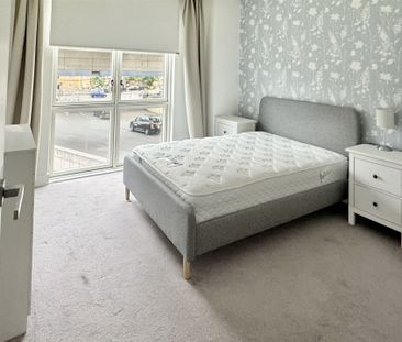 Arniston Way, - Photo 4