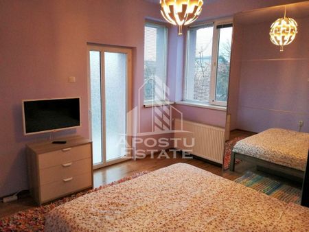 Casa de inchiriat, curte proprie si loc de parcare, zona ... - Fotografie 5