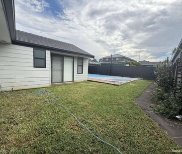 8 Mila Place, Marayong, NSW 2148 - Photo 3