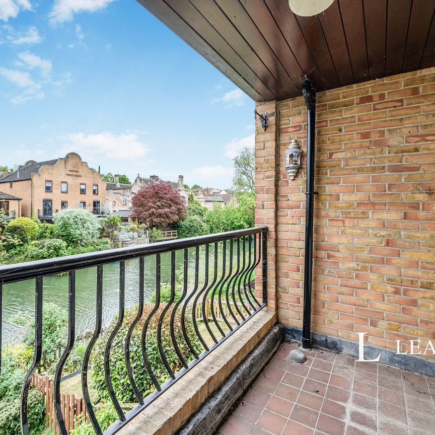 2 bedroom apartment to rent Brownlow Quay, PE9 - Photo 1