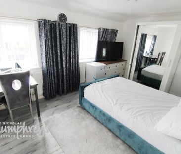 House share to rent - Photo 1