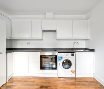 1 bedroom apartment to rent - Photo 2