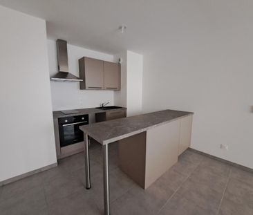 Location Appartement 2 pièces 45m² THONON LES BAINS 74200 - Photo 1
