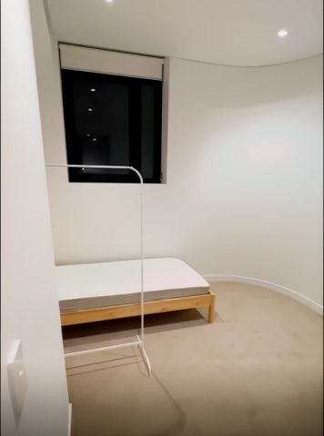 3 bed 2 bath - Photo 5