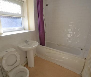 3 bedroom townhouse to rent - Photo 1