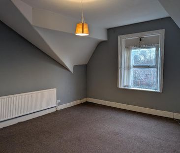 2 Bed Flat, Beresford Road, CH43 - Photo 3
