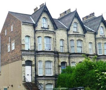3 bedroom flat share to rent - Photo 1