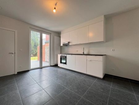 Gunstig gelegen woning met 4 slaapkamers en tuin. - Photo 5