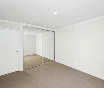 Brand new home - Photo 3