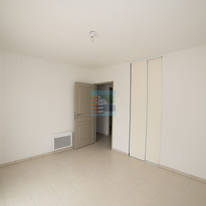 Location Appartement 3 pièces 67m² - Photo 1