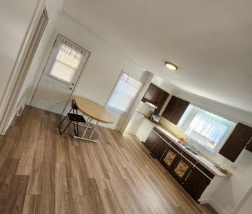 Bungalow à louer - Photo 2