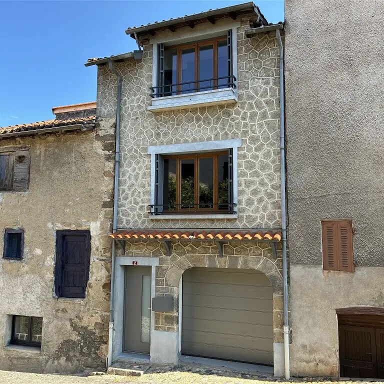 Location maison 3 pièces - 74m² à Vieille brioude (43100) - Photo 1