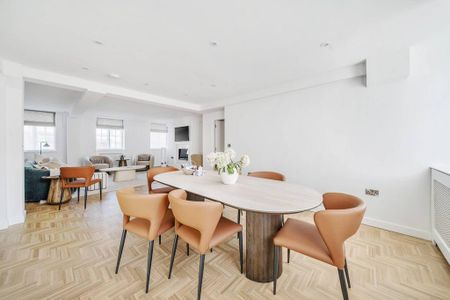 4 bedroom flat to rent - Photo 5