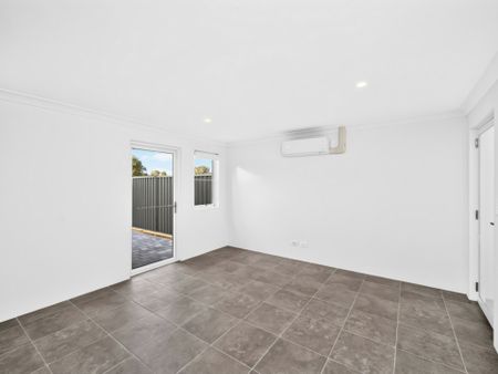 Brand New - Coastal suburb Dual Key home - Photo 4