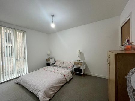 2 bedroom apartment to rent - Photo 4