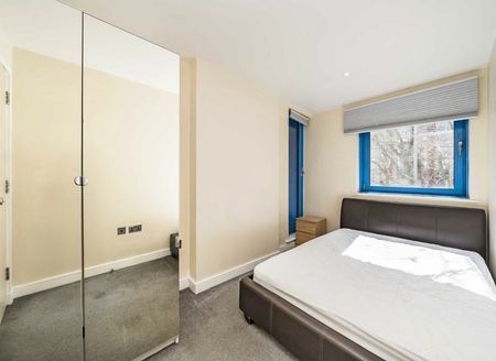 Western Gateway Western Gateway, E16 - Photo 3