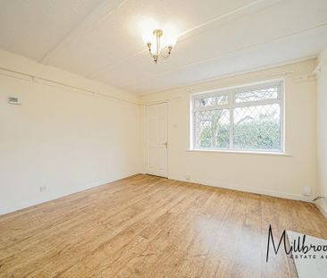 2 bedroom semi-detached house to rent - Photo 2