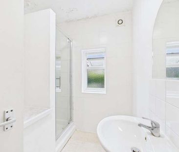 Ingham Drive, Brighton, BN1 - Photo 2