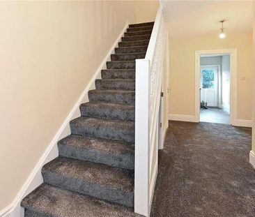 Burnham Avenue, Bognor Regis, PO21 - Photo 2