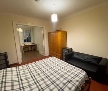 1 Bed Flat, Arlington Road, NW1 - Photo 6