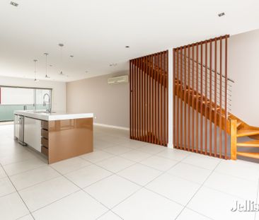 3/57-59 Brunswick Road, Brunswick East - Photo 2