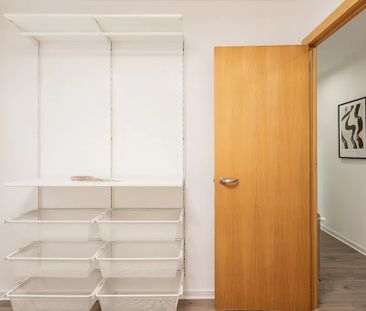 Carrer Juan Llorens, Valencia, Valencian Community 46008 - Photo 2