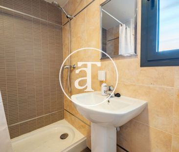 Monthly rental Penthouse with 2 bedrooms, 2 bathrooms, terrace, poo... - Photo 4