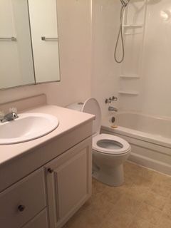 Boser Fourplex #1 *FREE LAUNDRY & HEAT/WATER INCLUDED!!* - Photo 2