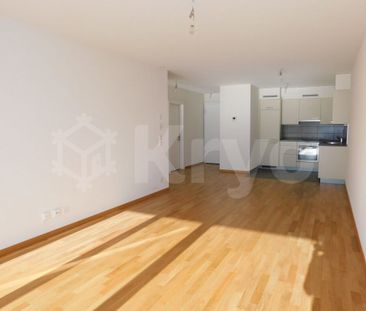 SION – SPACIOUS 2.5-ROOM APARTMENT - Photo 5