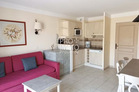 A LOUER, DOMAINE DE PONT ROYAL , BASTIDE DE TYPE 3 , PISCINE - Photo 3