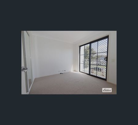 8 Lakeside Parade, The Entrance, NSW 2261 - Photo 4
