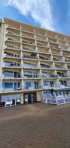 Volledig gerenoveerde, niet gemeubelde studio op de Zeedijk in Oostende - Photo 5