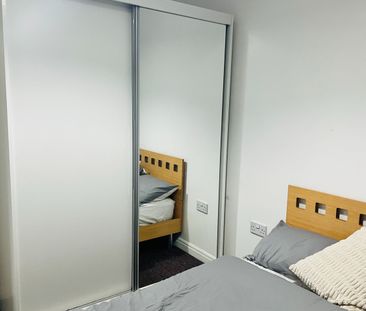 3 Bed Semi-Detached House, Tunnel Road, L7 - Photo 5