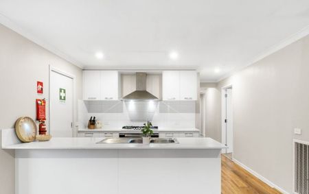 Room for rent in 8 Bedroom Sharehouse in Curlewis - Photo 3