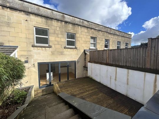 3 bedroom house to rent - Photo 1